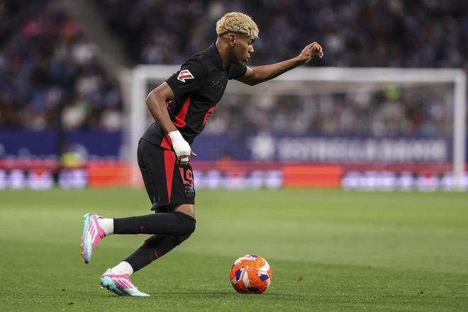 萨索罗对阵尤文图斯 来源：尤文官方推特萨索罗对阵尤文图斯 来源：尤文官方推特