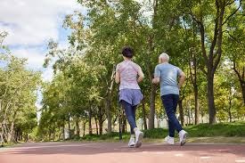 2021 大谷时刻：大谷翔平在赛季末收获“银棒奖”和“汉克·阿伦奖”