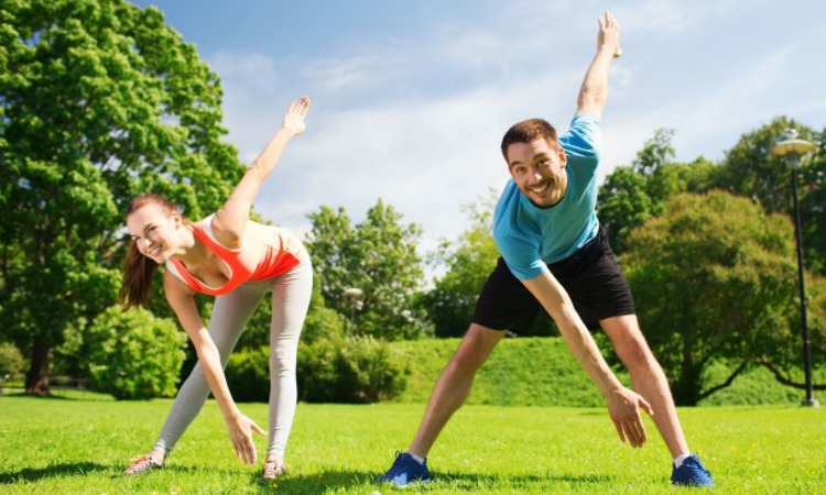 英超-库尼亚破门舍什科失良机 曼联1-1利兹联